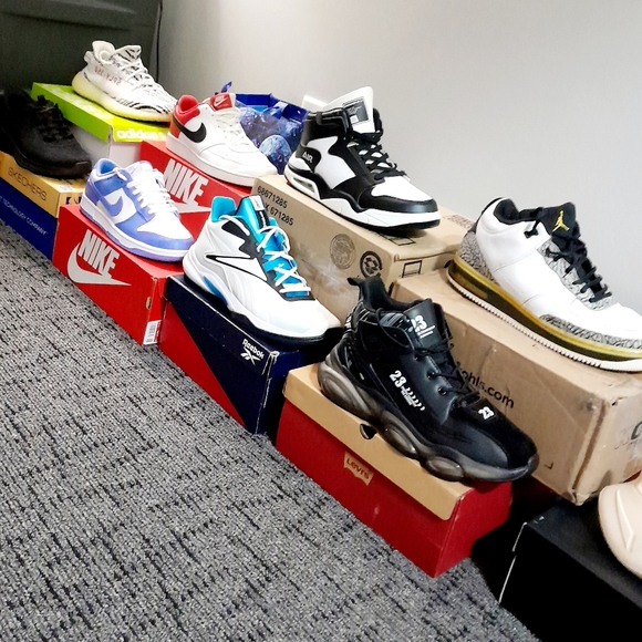 Meet your Posher, Eric - Picture 3 of 3